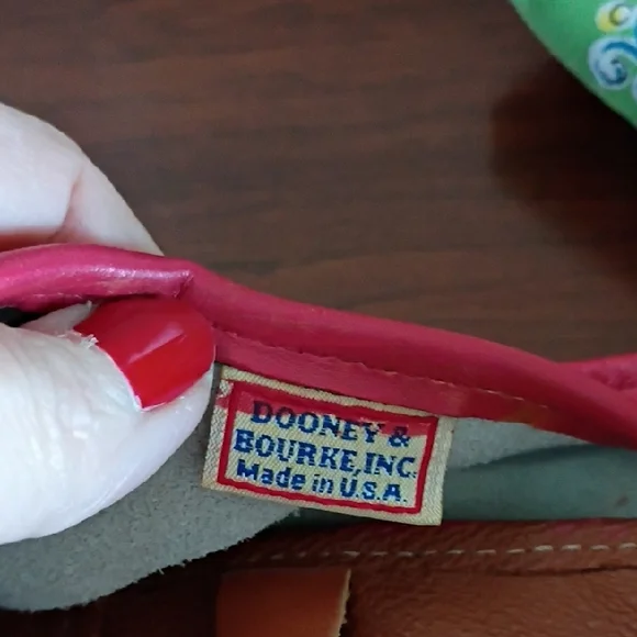 Vintage Dooney & Bourke Red Calvary Bag - Picture 6 of 9
